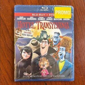 New in Box Hotel Transylvania Blu-ray + DVD